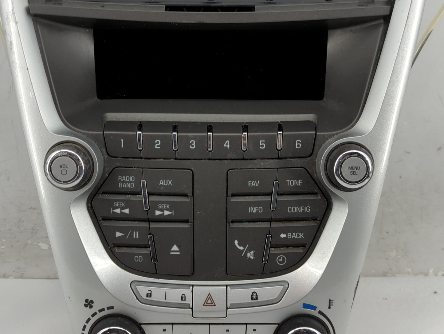 2010-2011 Chevrolet Equinox Radio AM FM Cd Player Receiver Replacement P/N:95952766G Fits Fits 2010 2011 OEM Used Auto Parts