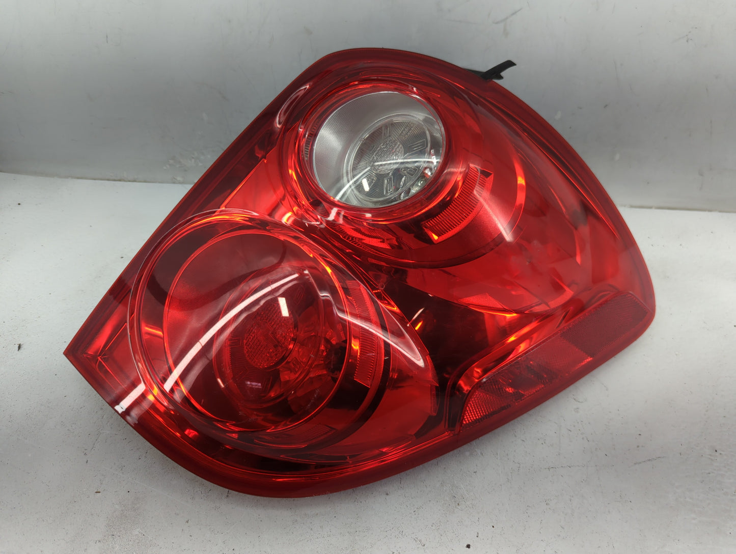 2010-2015 Chevrolet Equinox Tail Light Assembly Passenger Right OEM Fits Fits 2010 2011 2012 2013 2014 2015 OEM Used Auto Pa