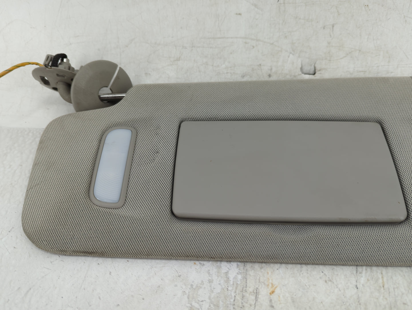 2010-2017 Chevrolet Equinox Sun Visor Shade Replacement Driver Left Mirror Fits Fits 2010 2011 2012 2013 2014 2015 2016 2017