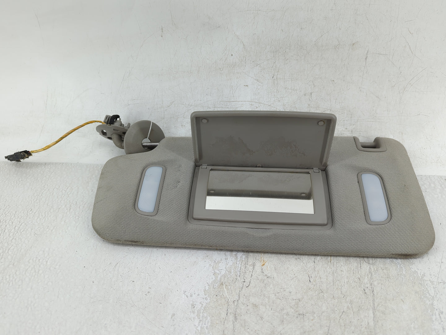 2010-2017 Chevrolet Equinox Sun Visor Shade Replacement Driver Left Mirror Fits Fits 2010 2011 2012 2013 2014 2015 2016 2017
