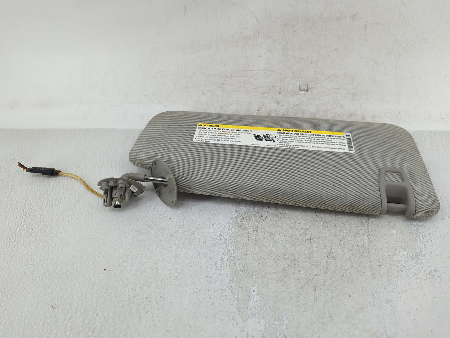 2010-2017 Chevrolet Equinox Sun Visor Shade Replacement Driver Left Mirror Fits Fits 2010 2011 2012 2013 2014 2015 2016 2017