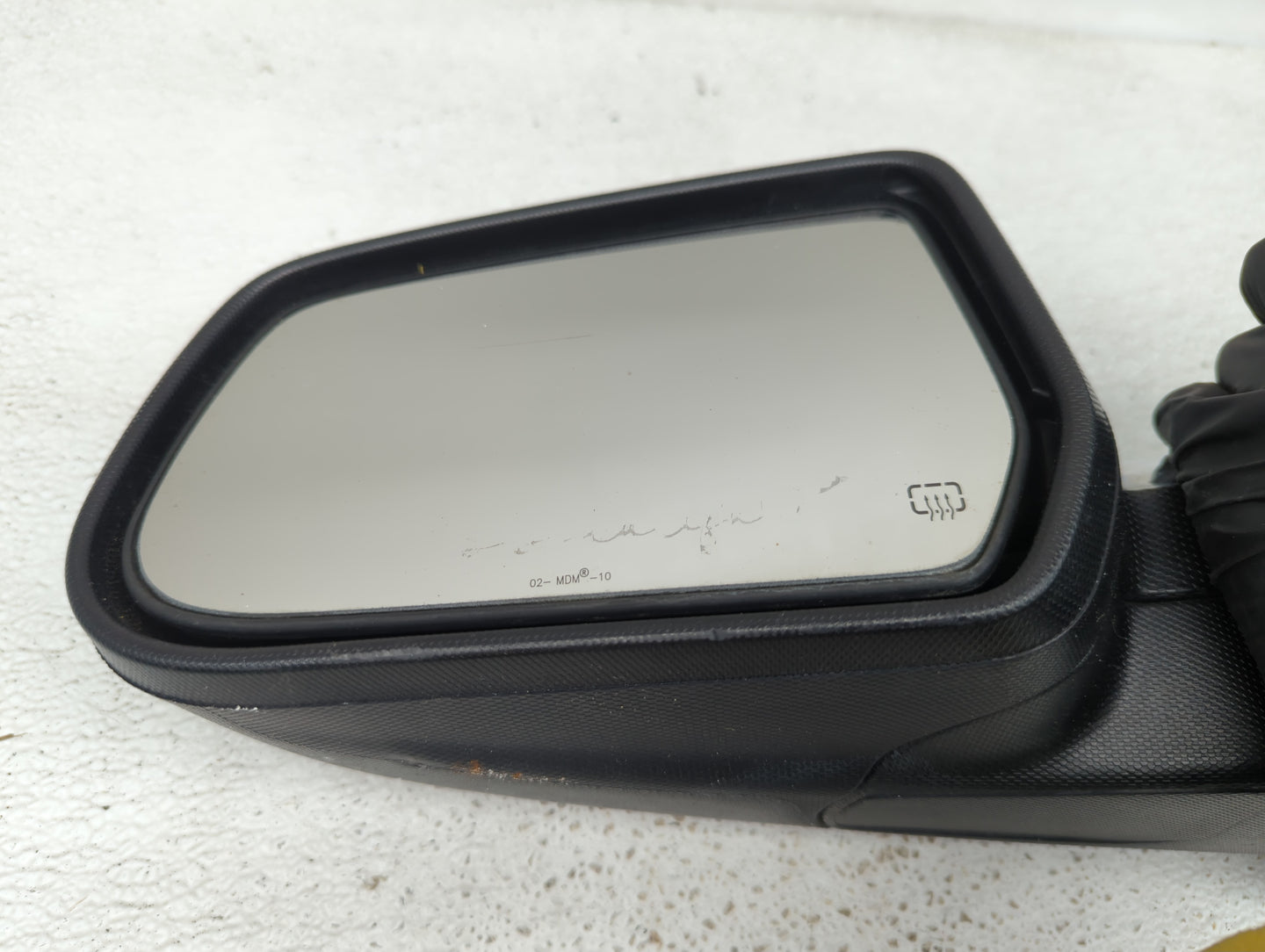 2010-2011 Chevrolet Equinox Driver Side View Mirror - Left Door Mirror OEM Used - Oemusedautoparts1.com