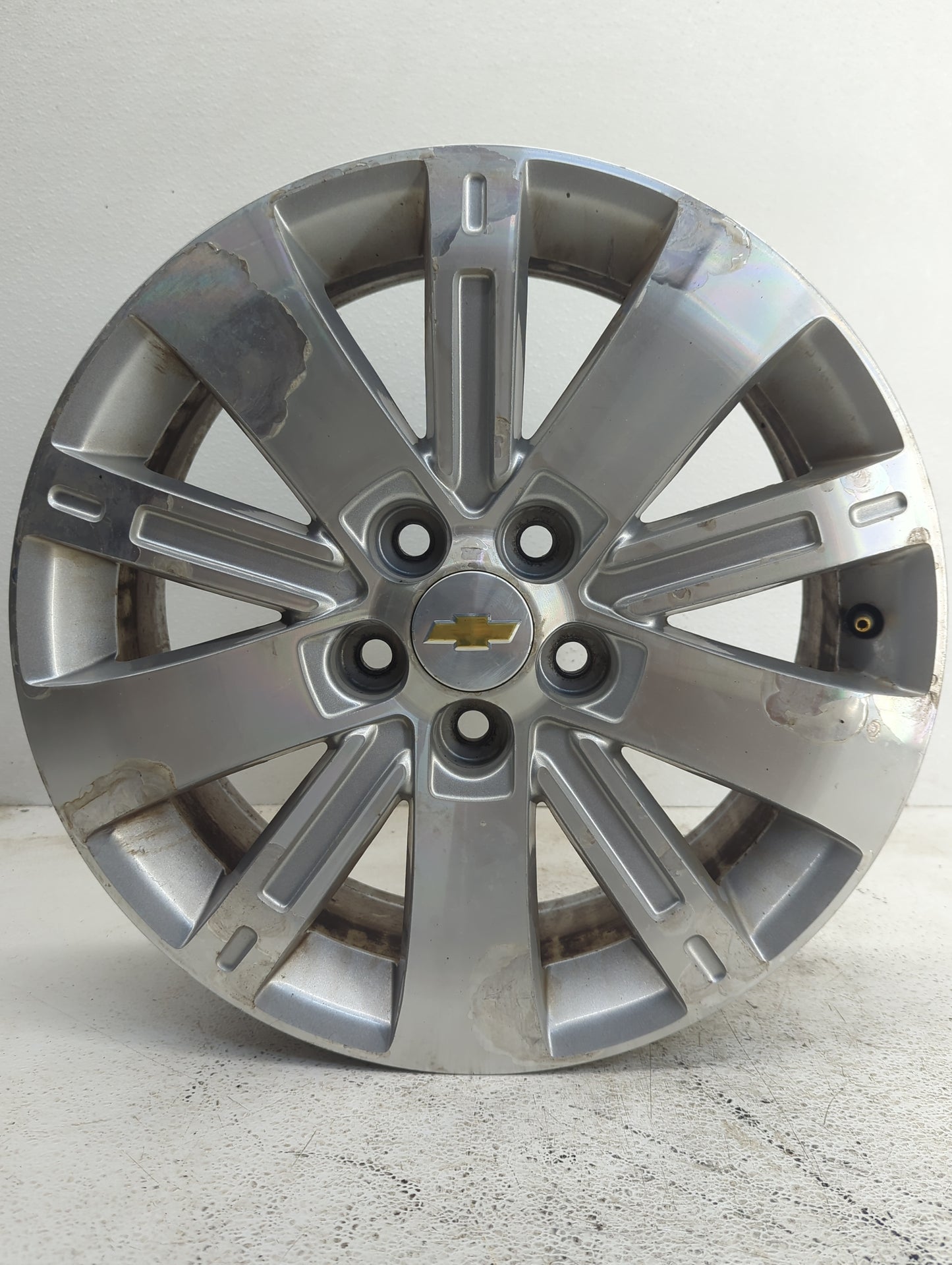 2010-2012 Chevrolet Equinox Oem Wheel Rim - Oemusedautoparts1.com