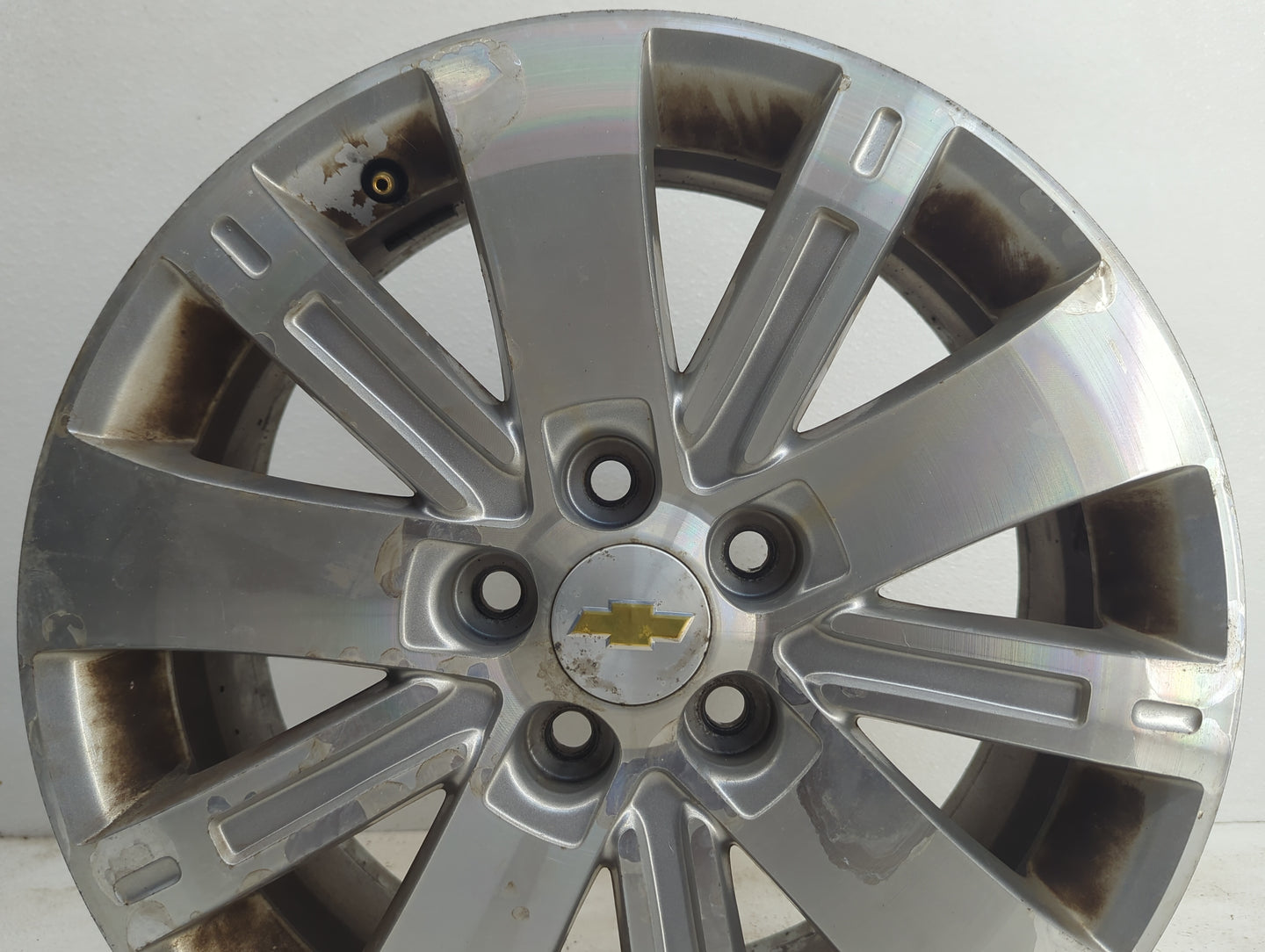 2010-2012 Chevrolet Equinox Oem Wheel Rim - Oemusedautoparts1.com