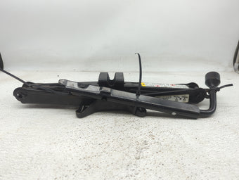 compare product Chevrolet Equinox Spare Scissor Car Jack 1074142