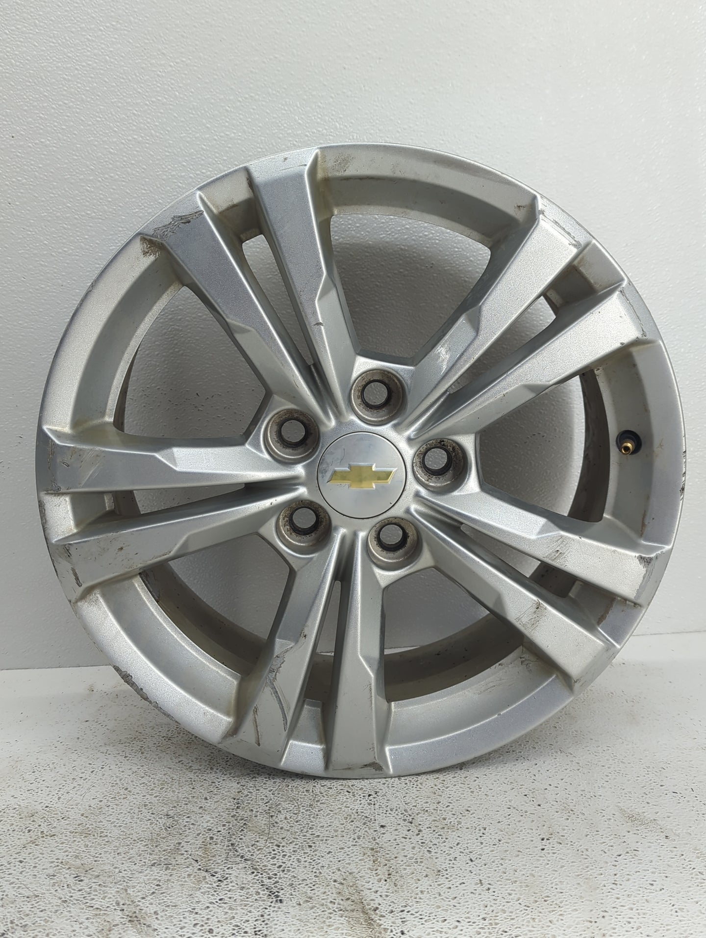 2010-2017 Chevrolet Equinox Oem Wheel Rim - Oemusedautoparts1.com