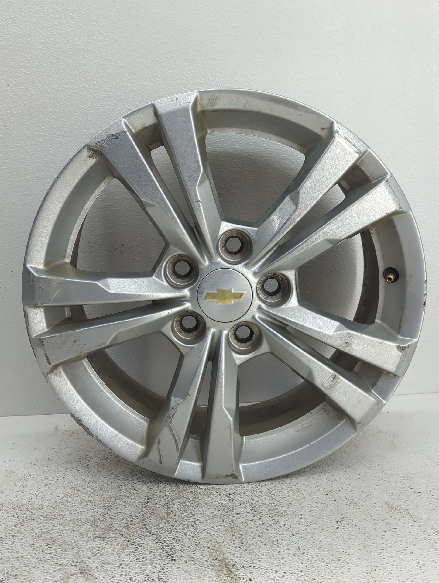 2010-2017 Chevrolet Equinox Oem Wheel Rim - Oemusedautoparts1.com