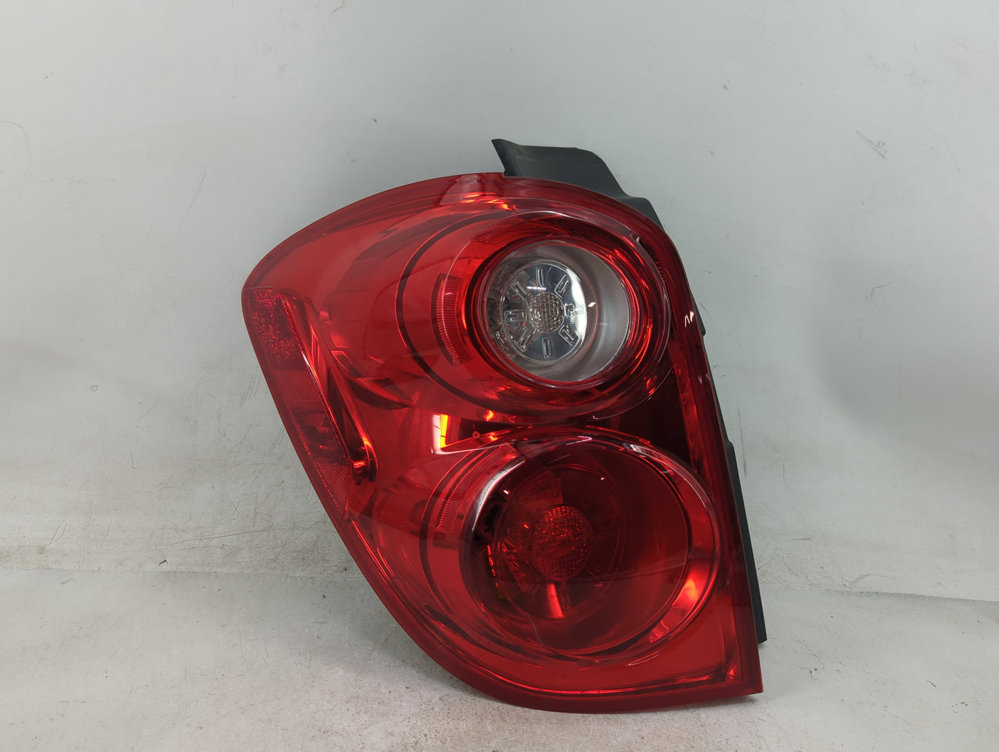 2010-2015 Chevrolet Equinox Tail Light Assembly Driver Left OEM Fits Fits 2010 2011 2012 2013 2014 2015 OEM Used Auto Parts 