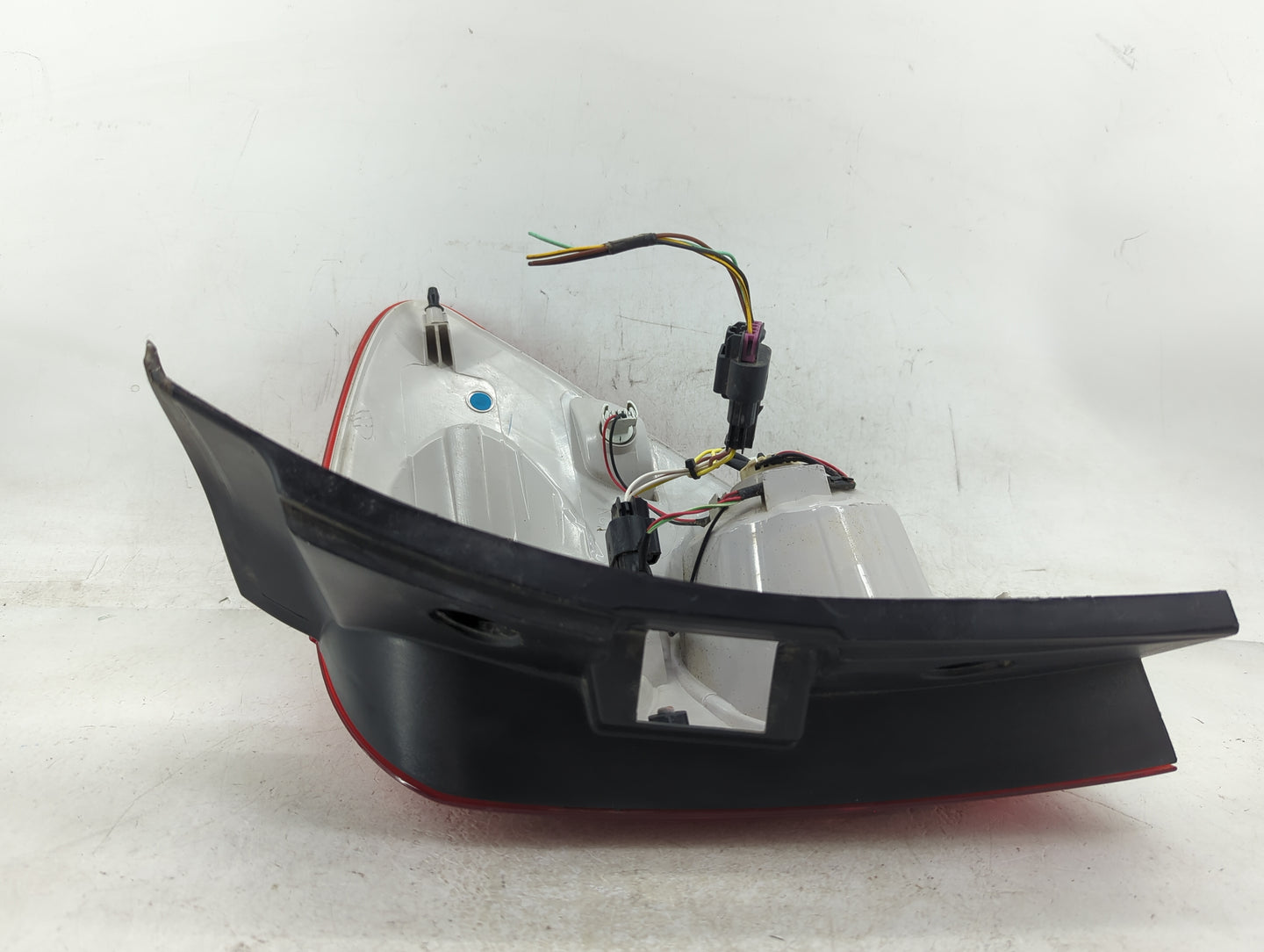 2010-2015 Chevrolet Equinox Tail Light Assembly Driver Left OEM Fits Fits 2010 2011 2012 2013 2014 2015 OEM Used Auto Parts 
