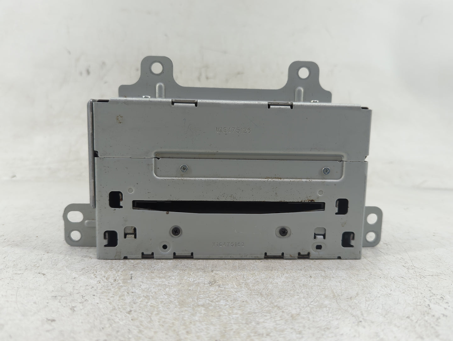 2010 Chevrolet Equinox Radio AM FM Cd Player Receiver Replacement Fits Fits 2011 OEM Used Auto Parts - Oemusedautoparts1.com