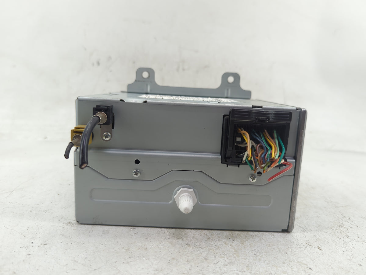 2010 Chevrolet Equinox Radio AM FM Cd Player Receiver Replacement P/N:20907413 Fits Fits 2011 OEM Used Auto Parts - Oemuseda