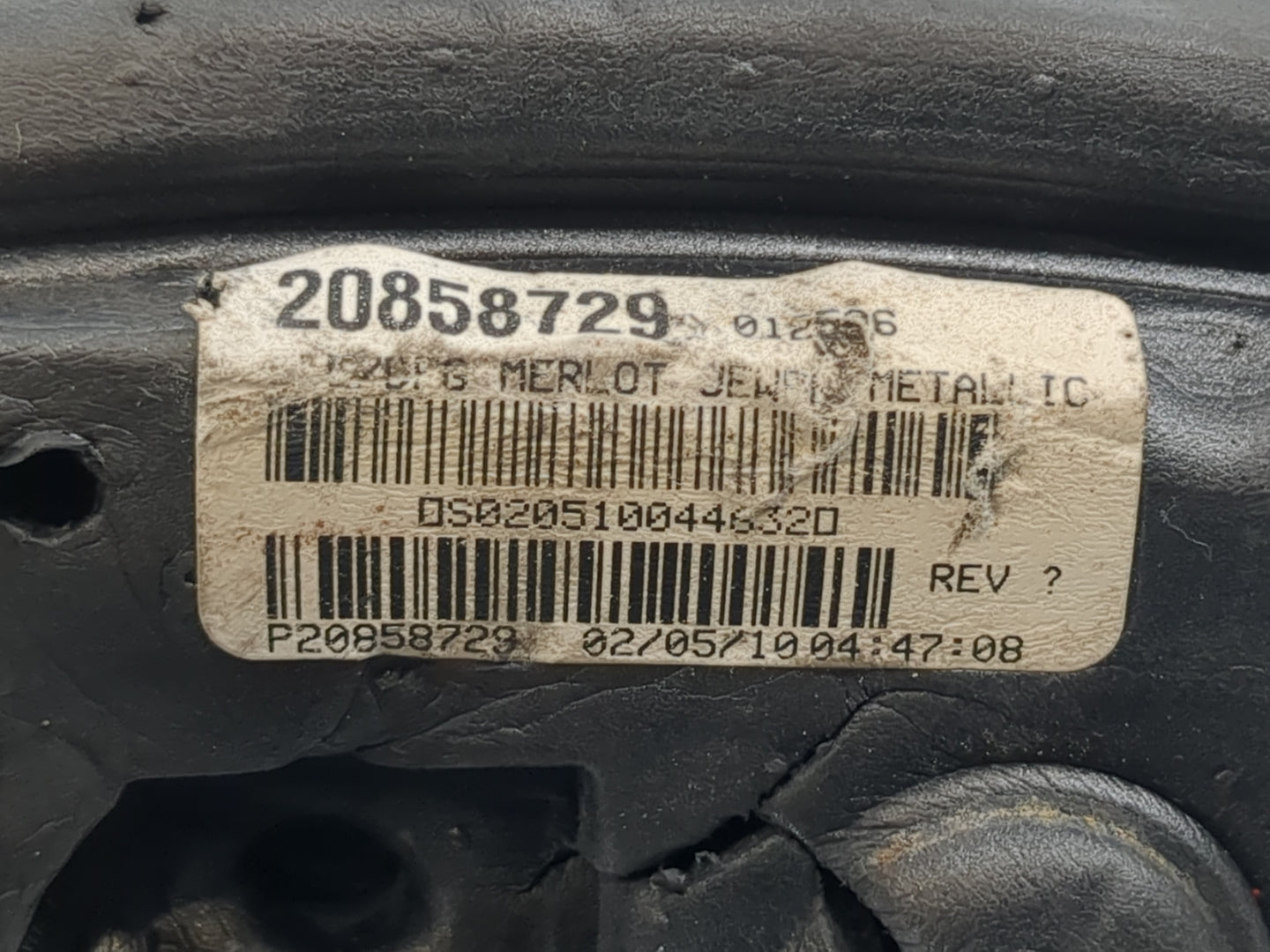 2010-2011 Chevrolet Equinox Driver Side View Mirror - Left Door Mirror OEM Used - Oemusedautoparts1.com