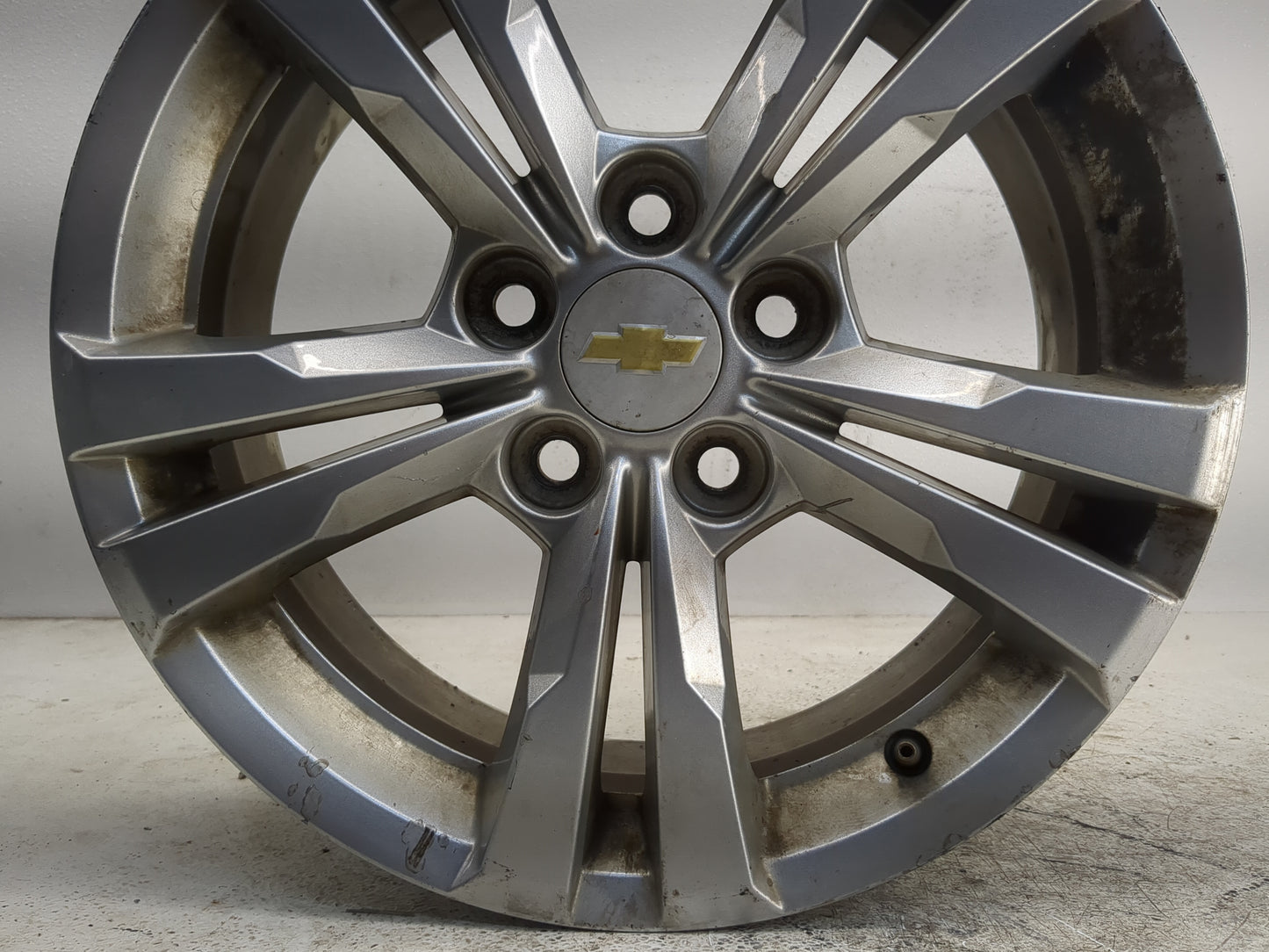 2010-2017 Chevrolet Equinox Oem Wheel Rim - Oemusedautoparts1.com