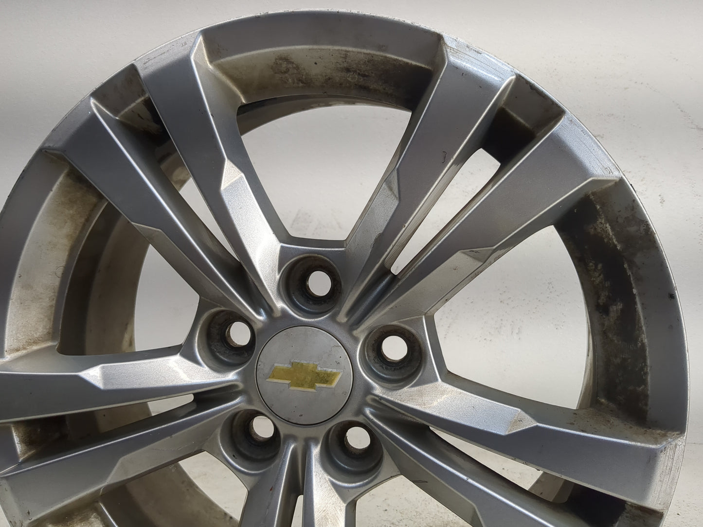 2010-2017 Chevrolet Equinox Oem Wheel Rim - Oemusedautoparts1.com