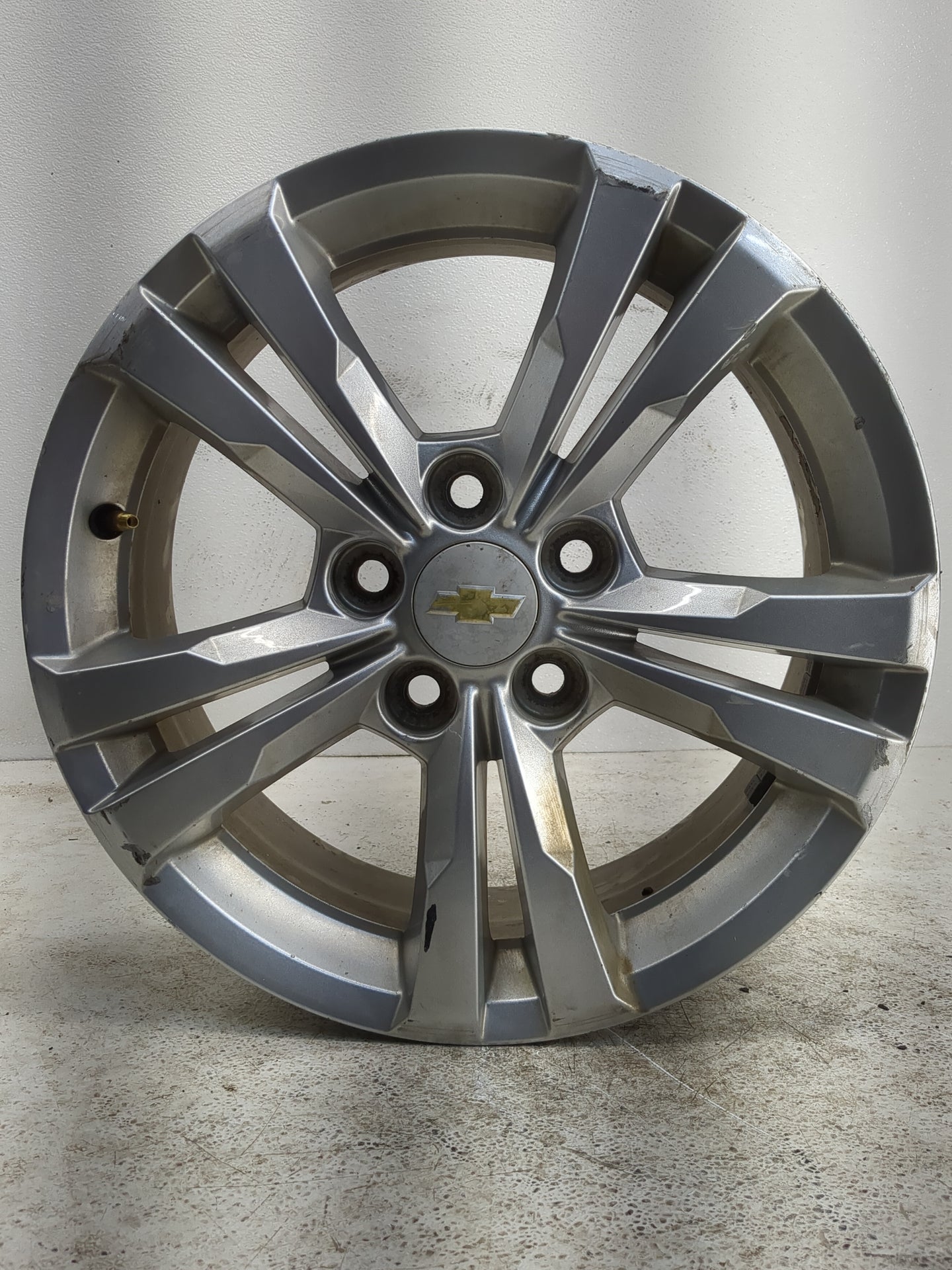 2010-2017 Chevrolet Equinox Oem Wheel Rim - Oemusedautoparts1.com