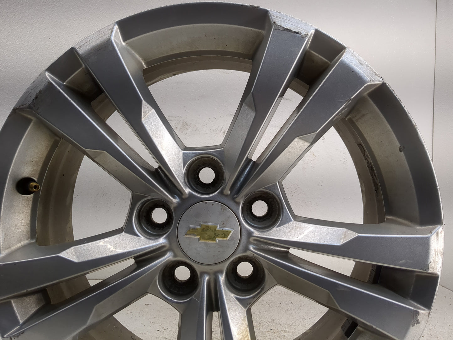 2010-2017 Chevrolet Equinox Oem Wheel Rim - Oemusedautoparts1.com