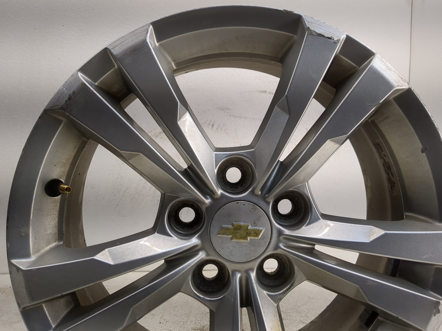 2010-2017 Chevrolet Equinox Oem Wheel Rim - Oemusedautoparts1.com