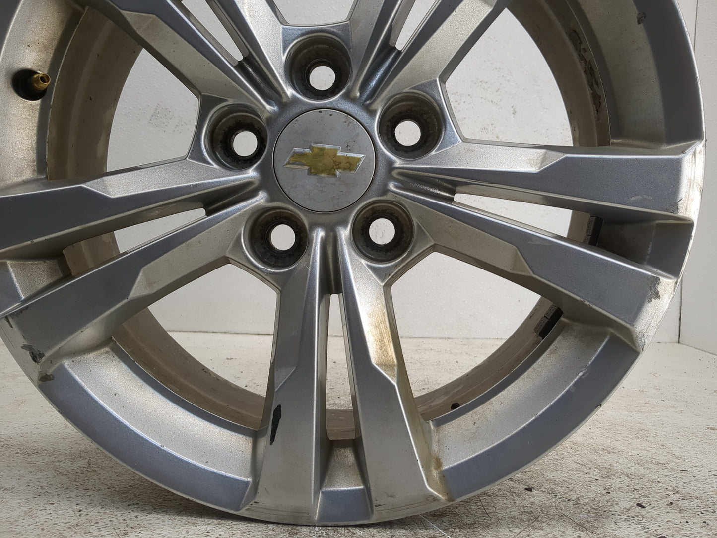2010-2017 Chevrolet Equinox Oem Wheel Rim 1159807 - Oemusedautoparts1.com