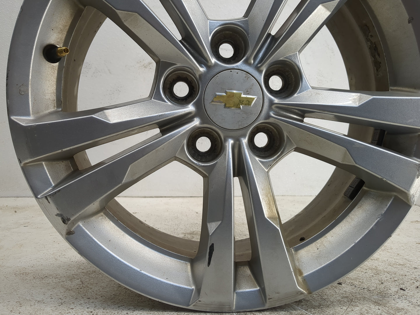 2010-2017 Chevrolet Equinox Oem Wheel Rim - Oemusedautoparts1.com