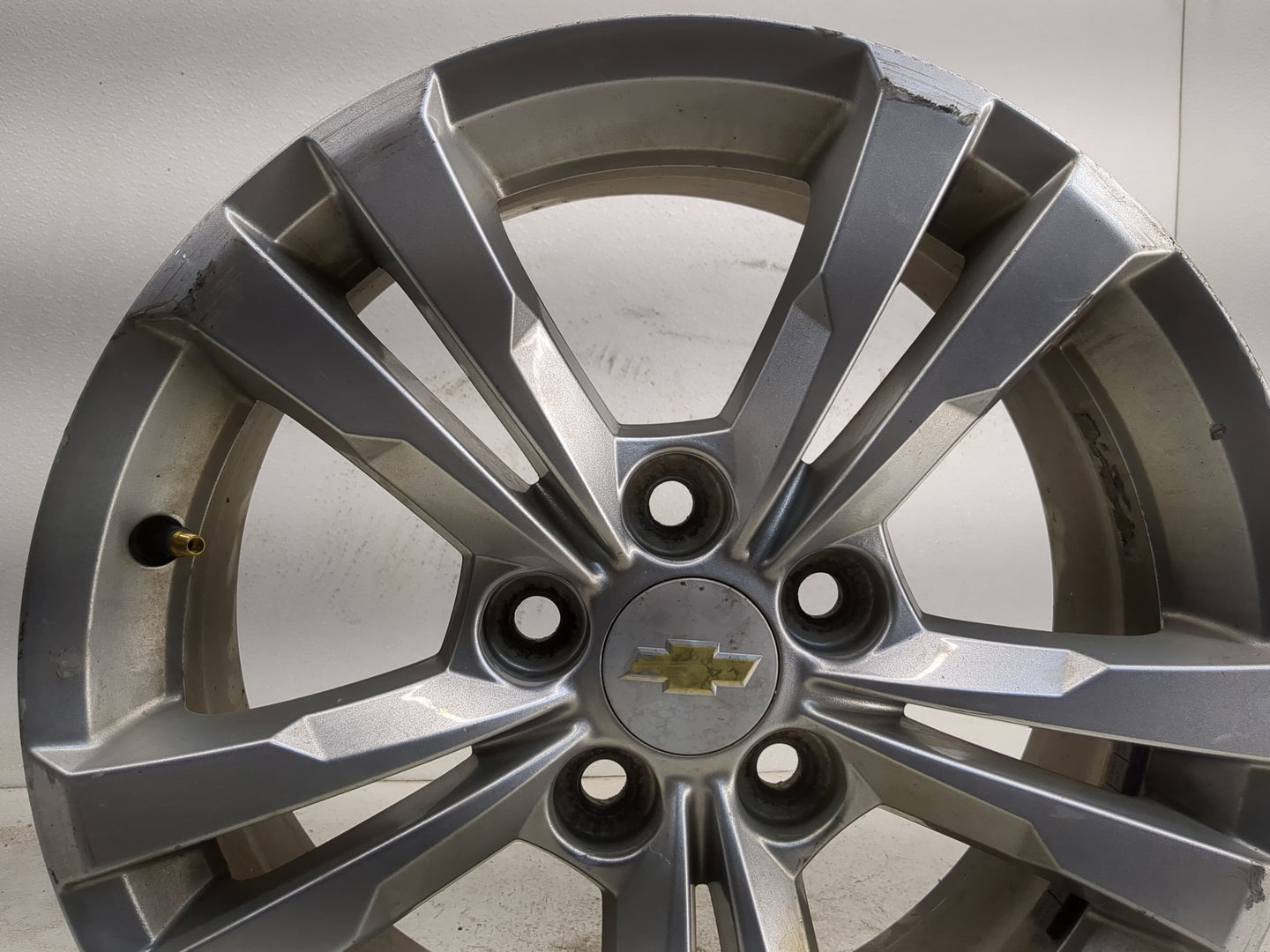 2010-2017 Chevrolet Equinox Oem Wheel Rim 1159807 - Oemusedautoparts1.com