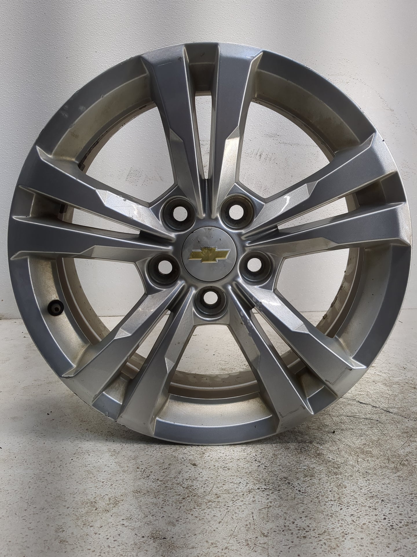 2010-2017 Chevrolet Equinox Oem Wheel Rim - Oemusedautoparts1.com
