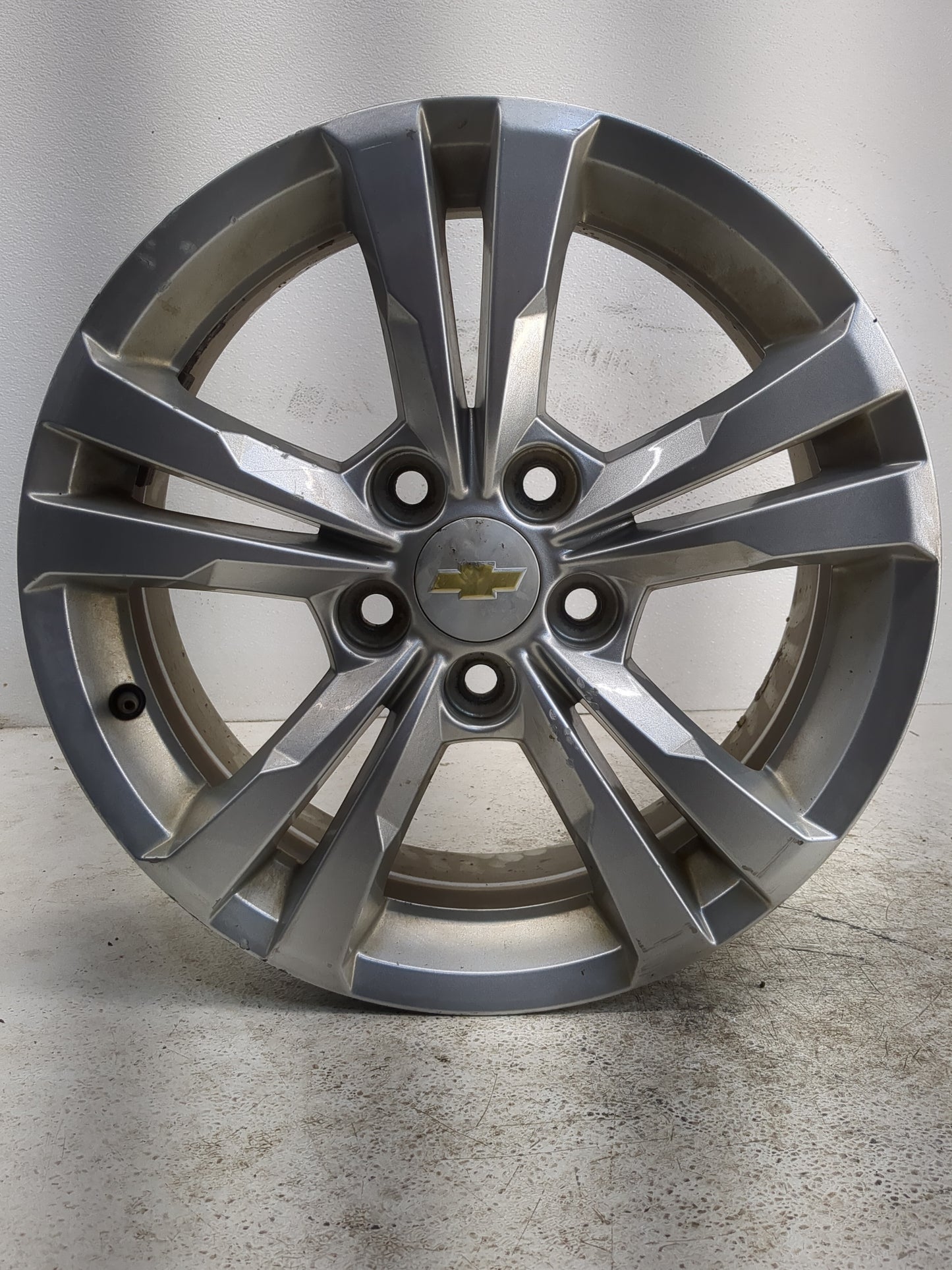 2010-2017 Chevrolet Equinox Oem Wheel Rim - Oemusedautoparts1.com
