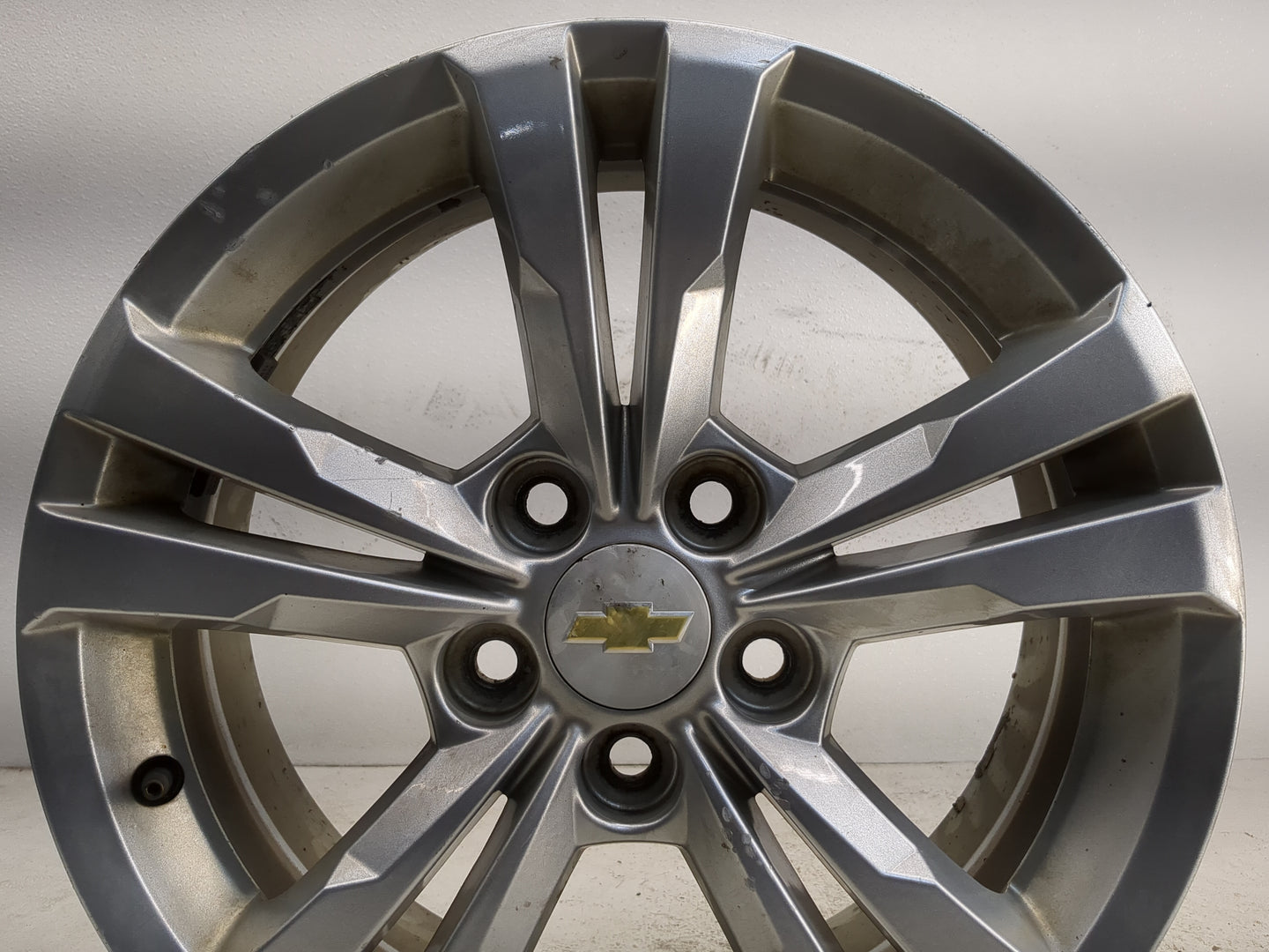 2010-2017 Chevrolet Equinox Oem Wheel Rim 1159808 - Oemusedautoparts1.com