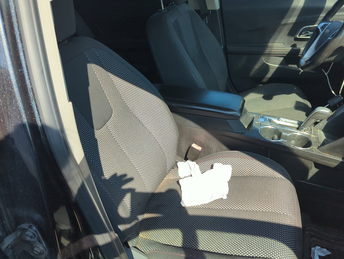 2010-2011 Chevrolet Equinox Passenger Front Seat Oem 1161147 - Oemusedautoparts1.com