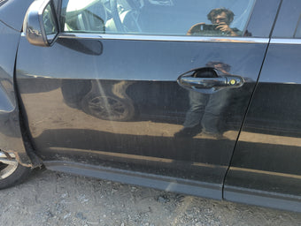 compare product 2010-2011 Chevrolet Equinox Driver Front Door Oem 1161151