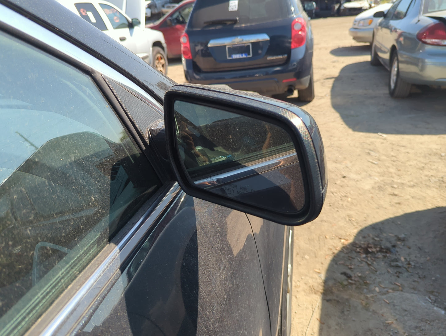 2010-2011 Chevrolet Equinox Passenger Side View Mirror - Right Door Mirror OEM Used - Oemusedautoparts1.com