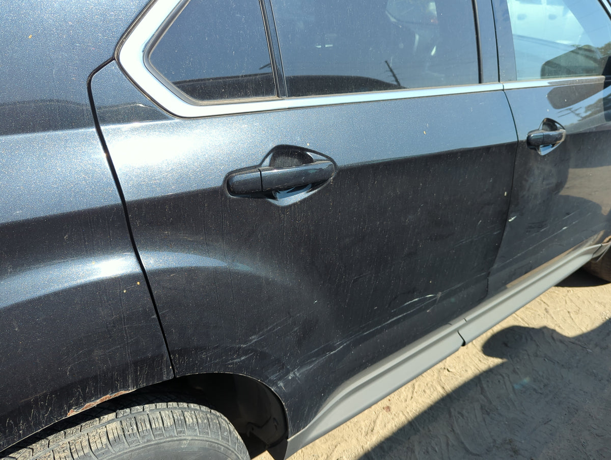 2010-2011 Chevrolet Equinox Passenger Rear Door Oem 1161196 - Oemusedautoparts1.com