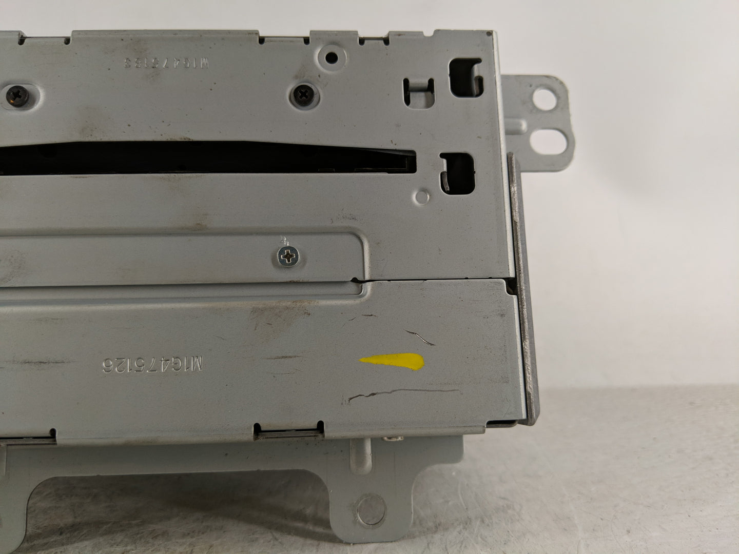 2010 Chevrolet Equinox Radio AM FM Cd Player Receiver Replacement P/N:20854719 Fits Fits 2011 OEM Used Auto Parts - Oemuseda