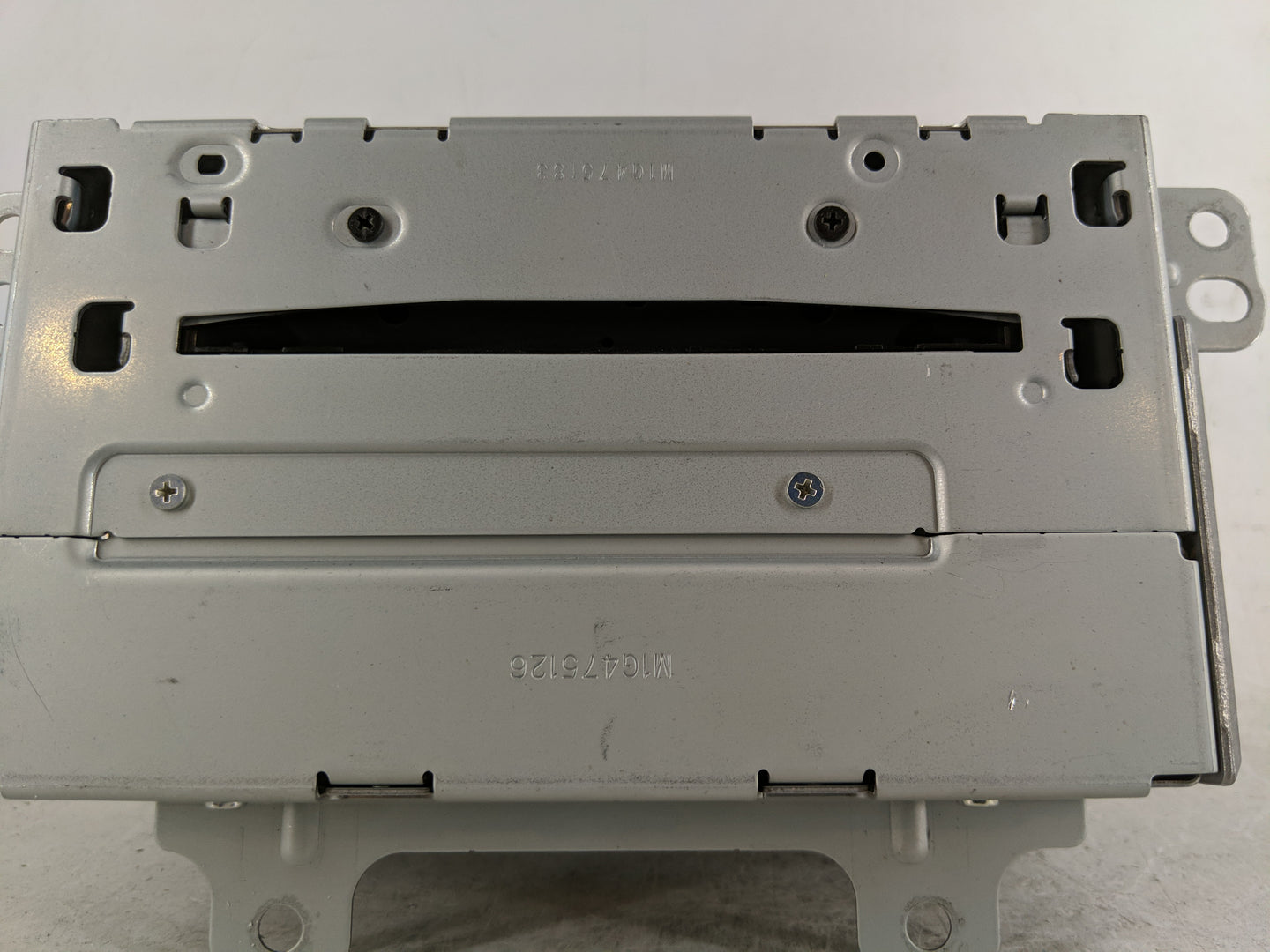 2010 Chevrolet Equinox Radio AM FM Cd Player Receiver Replacement Fits Fits 2011 OEM Used Auto Parts - Oemusedautoparts1.com