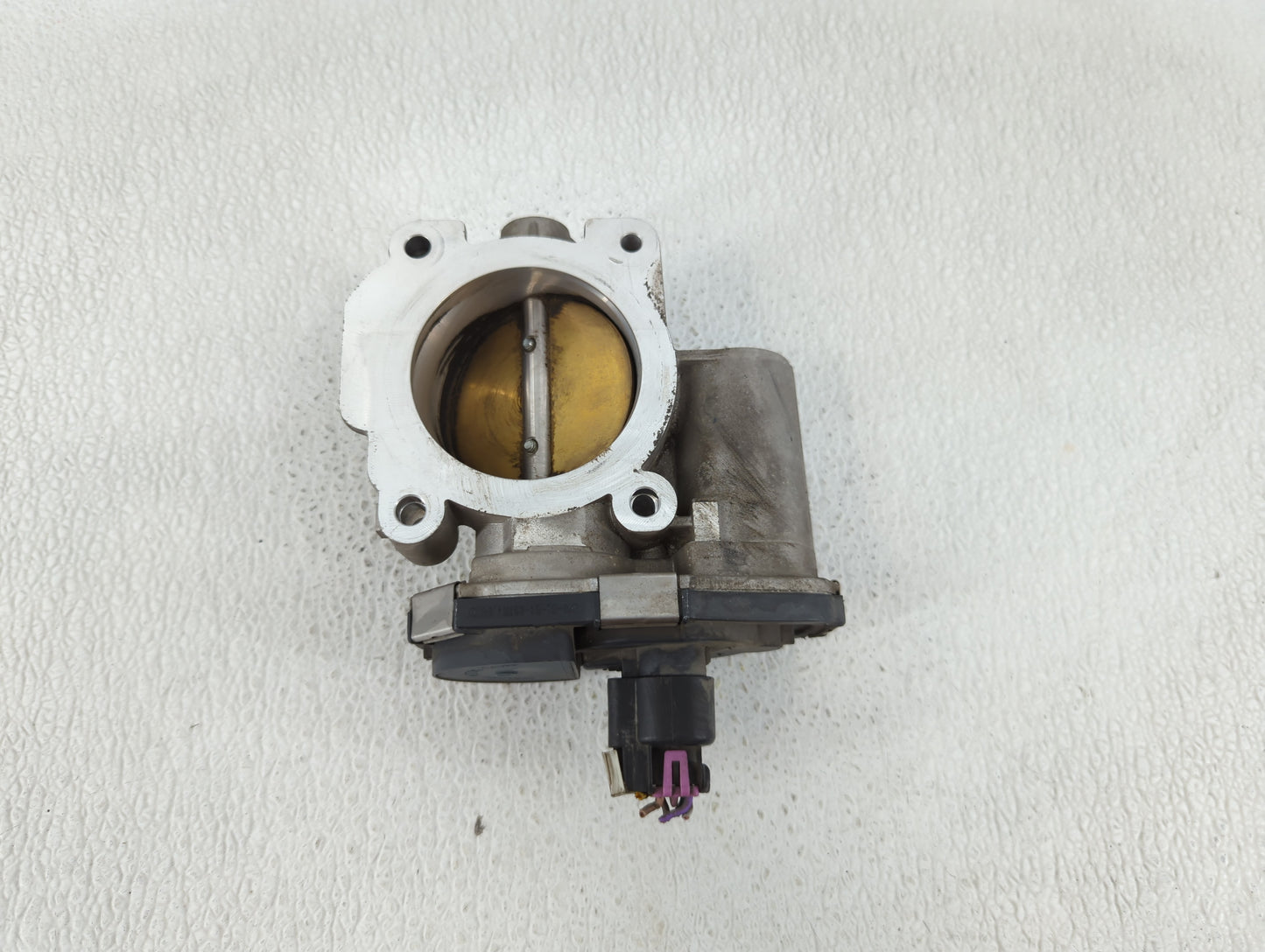 2010-2011 Chevrolet Equinox Throttle Body P/N:186AA 4922C Fits Fits 2007 2008 2009 2010 2011 2012 OEM Used Auto Parts - Oemu