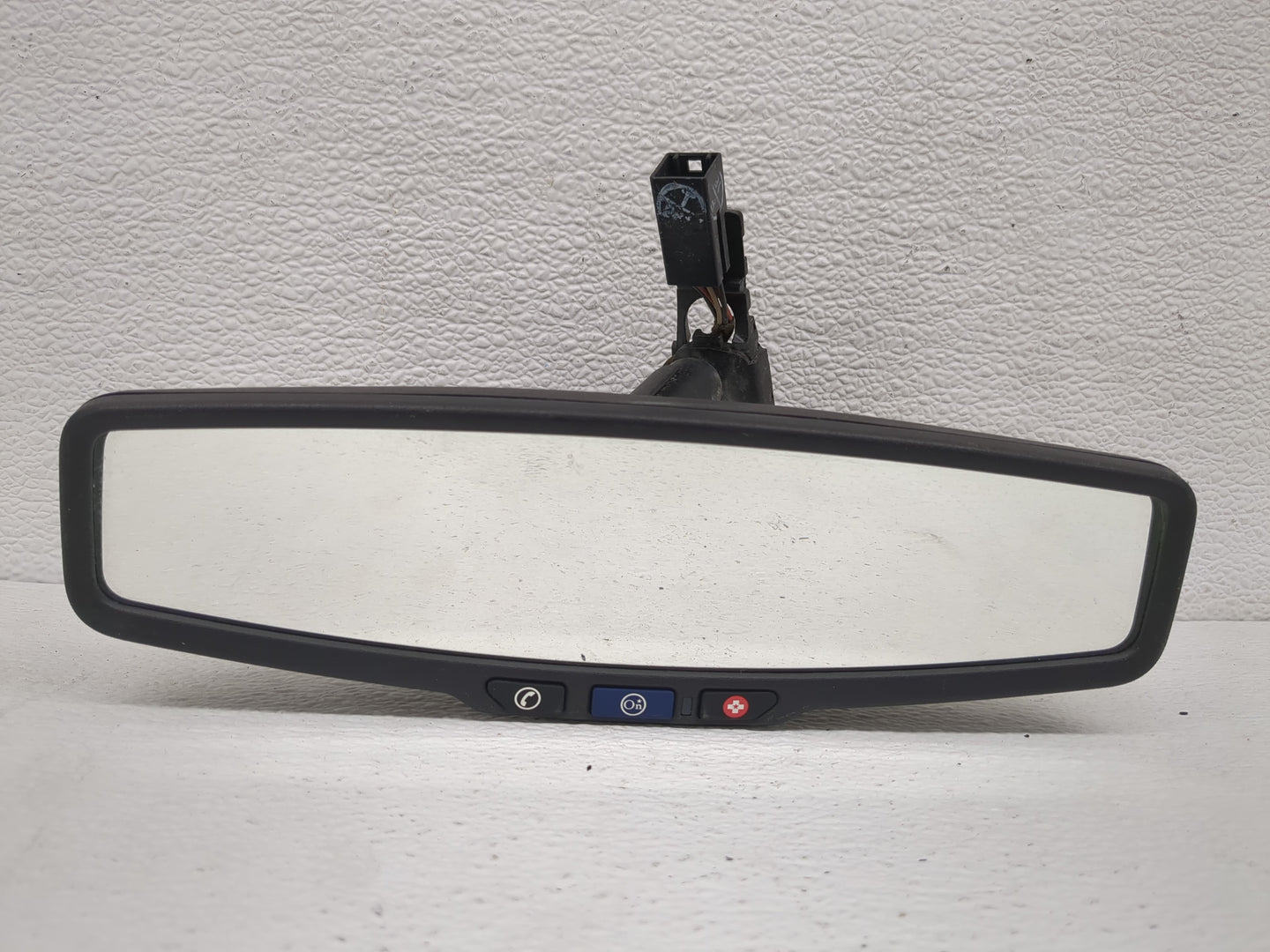 2010-2017 Chevrolet Equinox Interior Rear View Mirror Replacement OEM P/N:E11026392 Fits OEM Used Auto Parts - Oemusedautopa