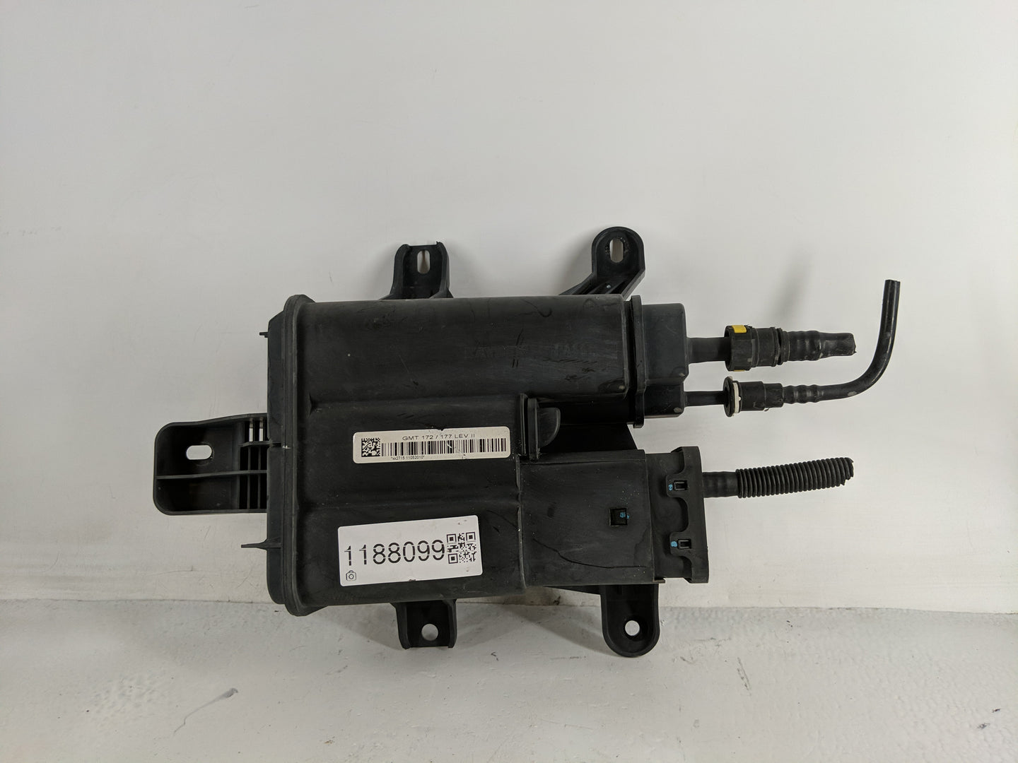 2010 Chevrolet Equinox Fuel Vapor Charcoal Canister 1188099 - Oemusedautoparts1.com