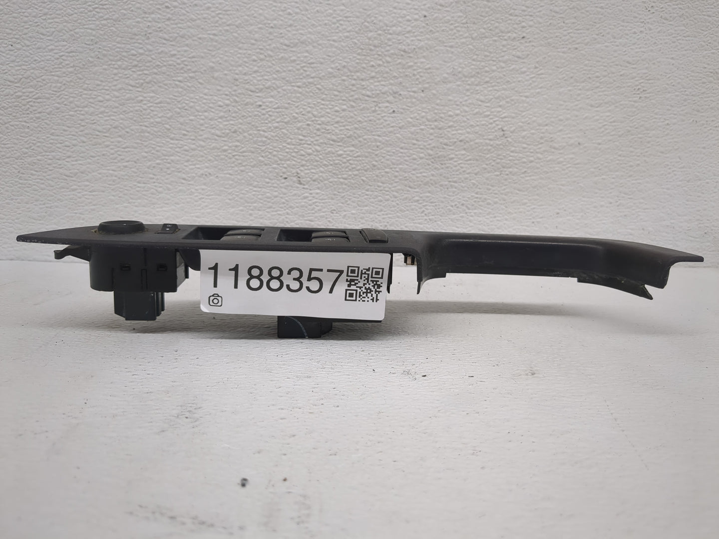 2010-2017 Chevrolet Equinox Master Power Window Switch Replacement Driver Side Left P/N:25883673 Fits OEM Used Auto Parts - 