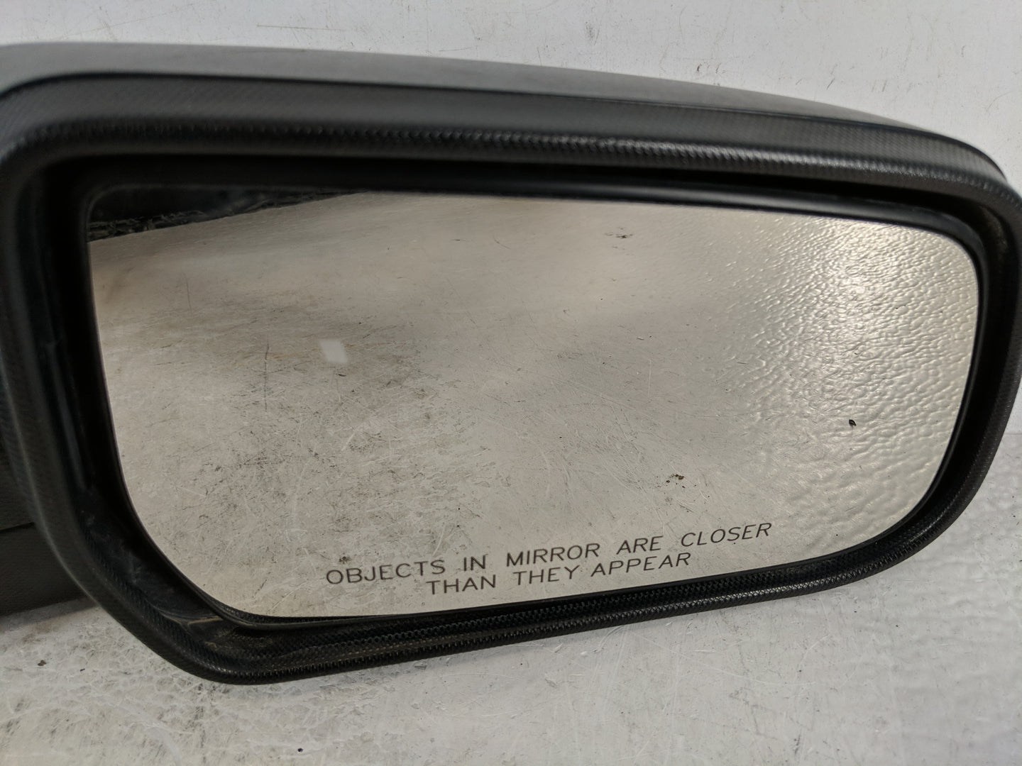 2010-2011 Chevrolet Equinox Driver Left Side View Manual Door Mirror - Oemusedautoparts1.com