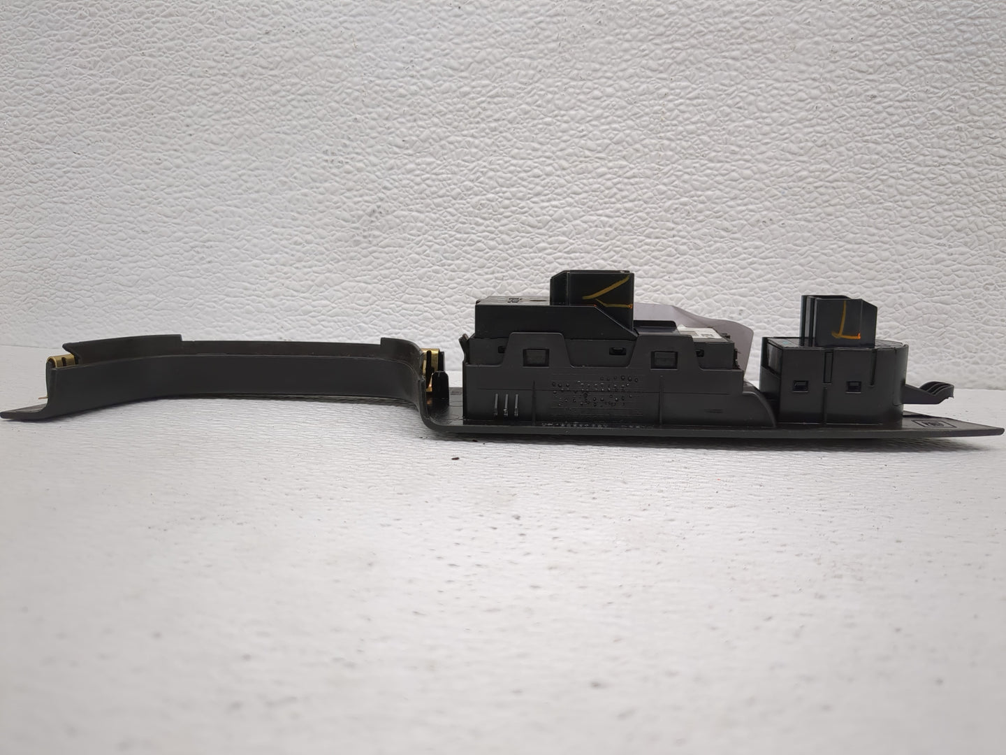 2010-2017 Chevrolet Equinox Master Power Window Switch Replacement Driver Side Left Fits OEM Used Auto Parts - Oemusedautopa