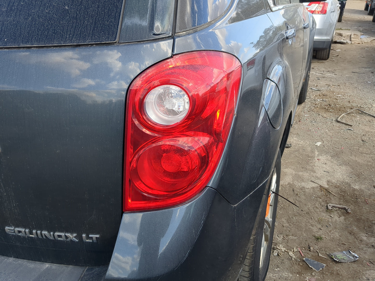 2010-2015 Chevrolet Equinox Tail Light Assembly Passenger Right OEM Fits Fits 2010 2011 2012 2013 2014 2015 OEM Used Auto Pa