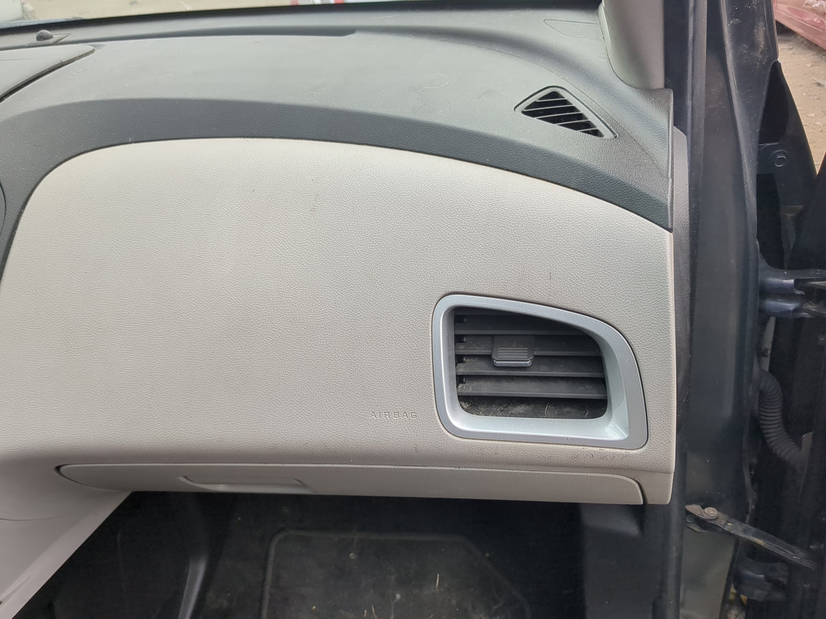 2010 Chevrolet Equinox Air Bag Passenger Right Dashboard OEM Fits OEM Used Auto Parts - Oemusedautoparts1.com