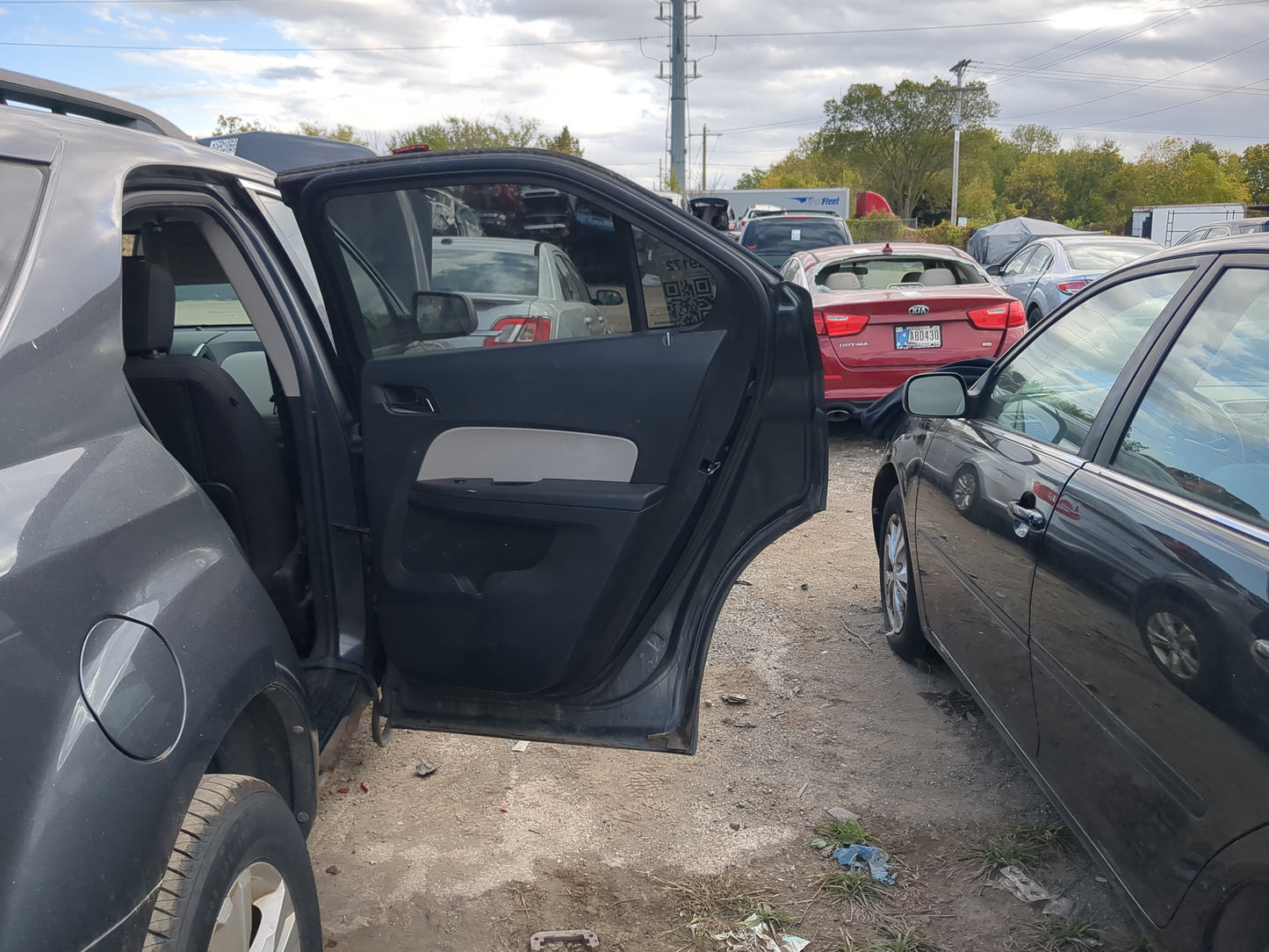 2010-2011 Chevrolet Equinox Passenger Rear Door Oem - Oemusedautoparts1.com
