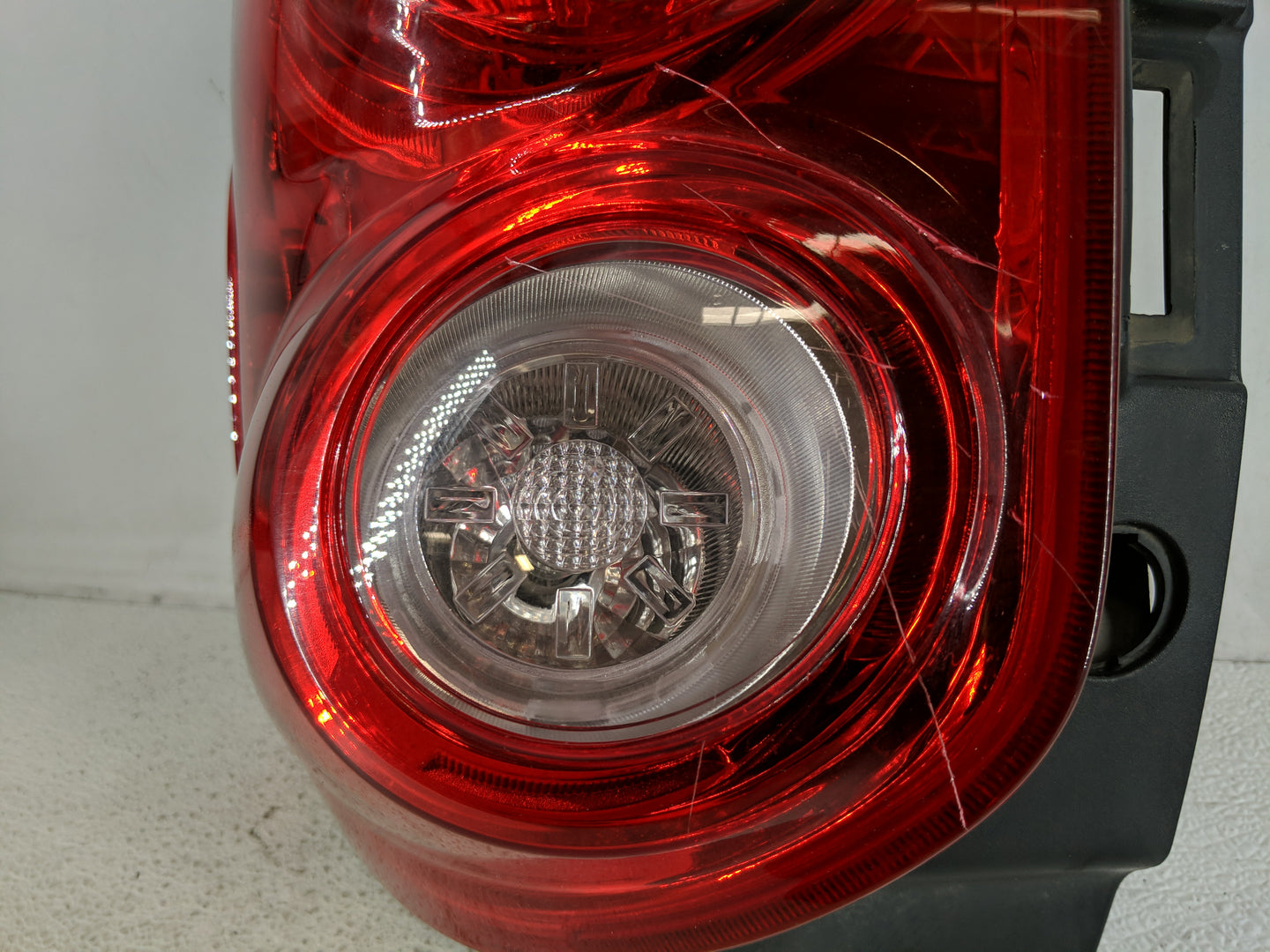 2010-2015 Chevrolet Equinox Tail Light Assembly Passenger Right OEM Fits Fits 2010 2011 2012 2013 2014 2015 OEM Used Auto Pa