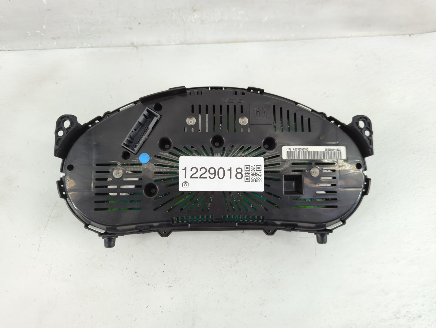 2010 Chevrolet Equinox Instrument Cluster Speedometer Gauges Fits OEM Used Auto Parts - Oemusedautoparts1.com