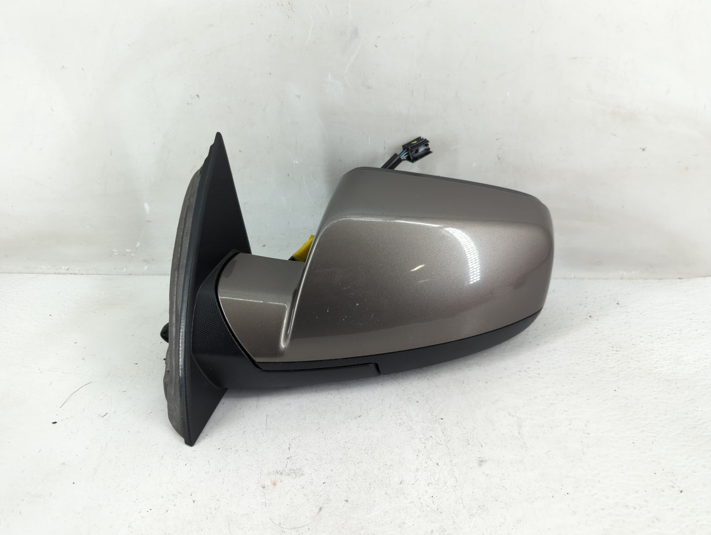 2010-2011 Chevrolet Equinox Side Mirror Replacement Driver Left View Door Mirror P/N:P20858721 Fits Fits 2010 2011 OEM Used 