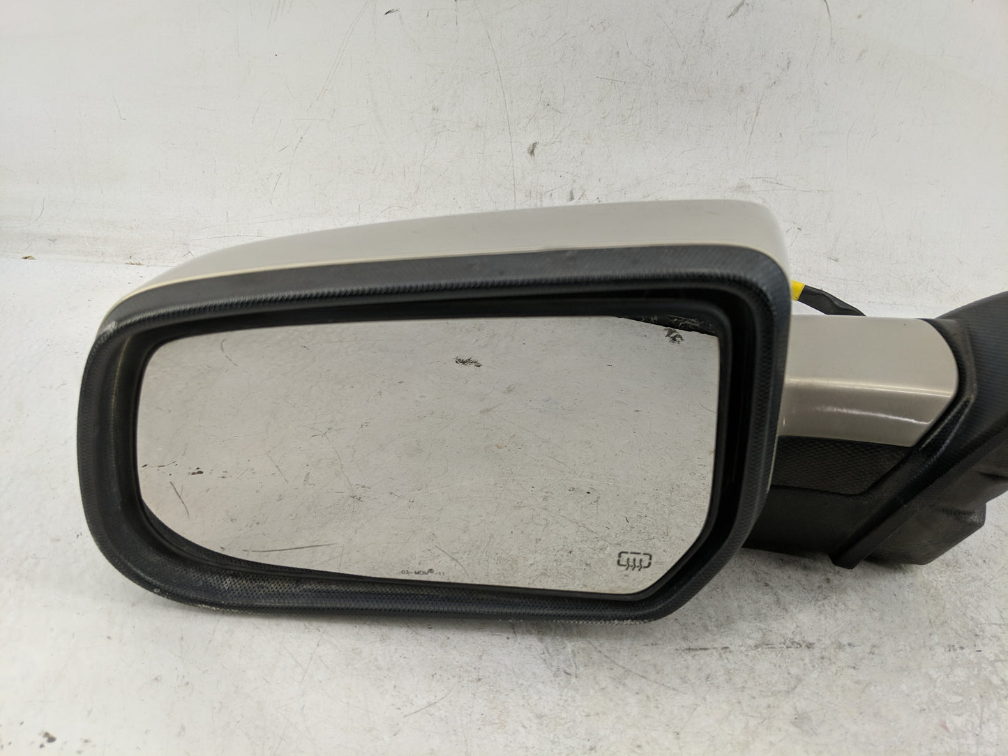 2010-2011 Chevrolet Equinox Side Mirror Replacement Driver Left View Door Mirror P/N:P20858721 Fits Fits 2010 2011 OEM Used 