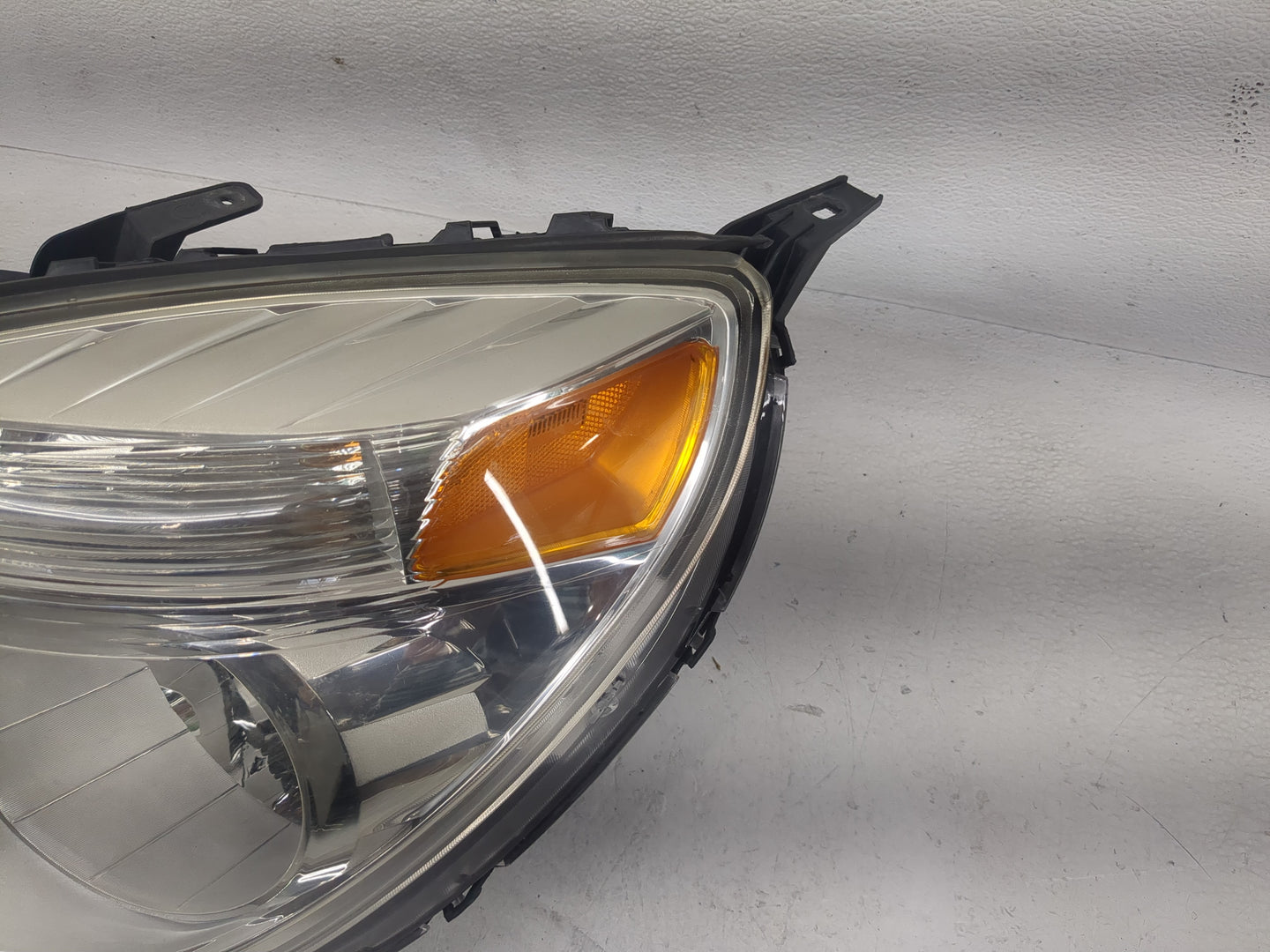 2010-2015 Chevrolet Equinox Driver Left Oem Head Light Headlight Lamp - Oemusedautoparts1.com