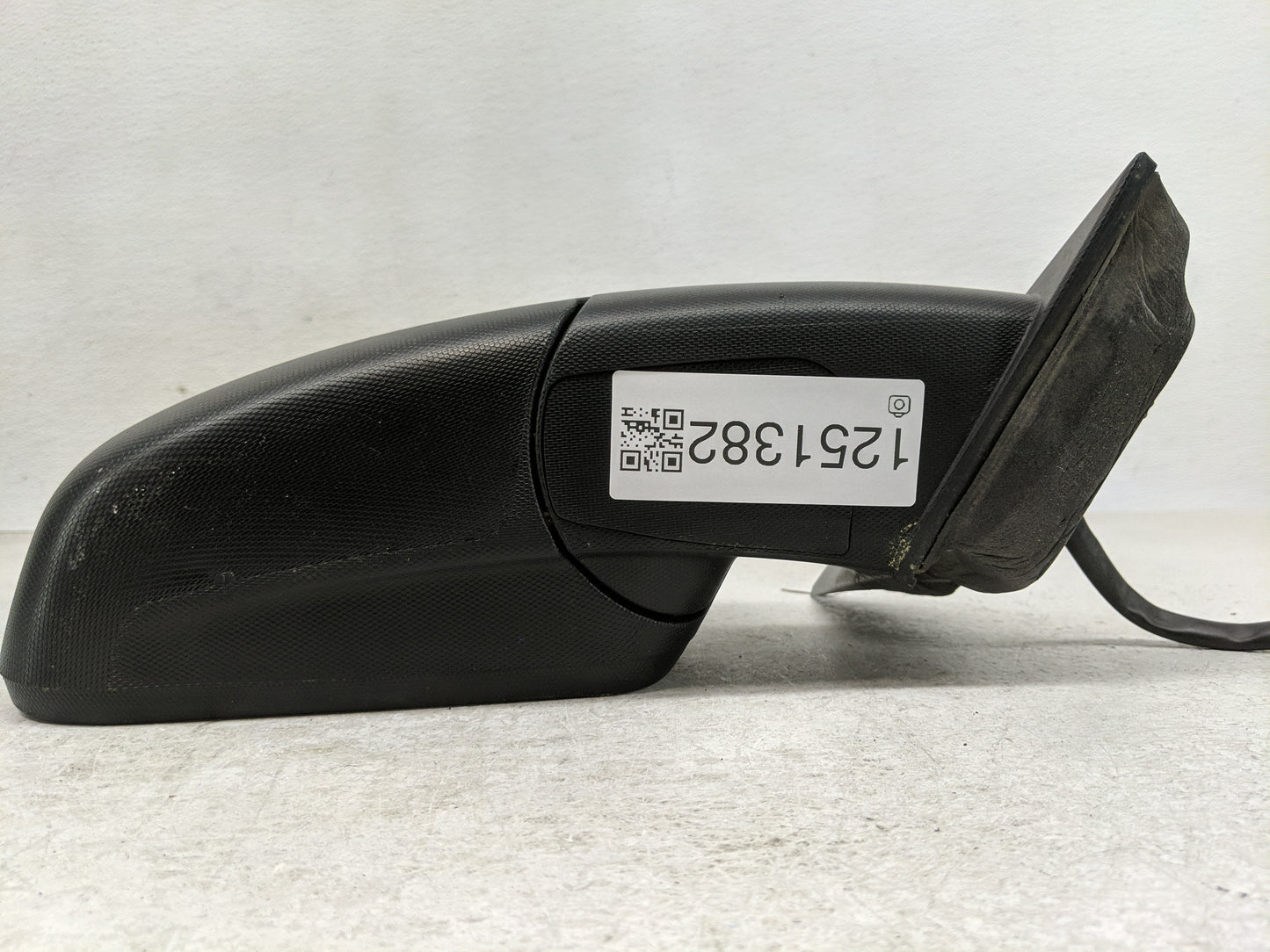 2010-2011 Chevrolet Equinox Side Mirror Replacement Passenger Right View Door Mirror Fits Fits 2010 2011 OEM Used Auto Parts