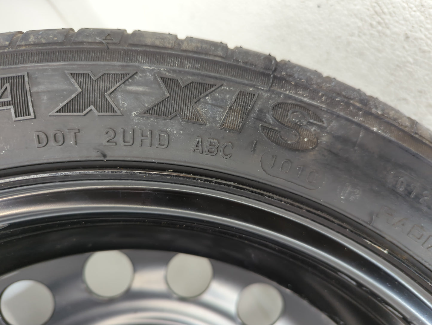 2010-2017 Chevrolet Equinox Spare Donut Tire Wheel Rim Oem - Oemusedautoparts1.com