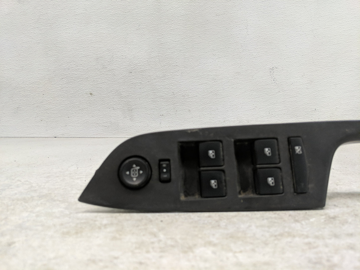 2010-2017 Chevrolet Equinox Master Power Window Switch Replacement Driver Side Left Fits OEM Used Auto Parts - Oemusedautopa
